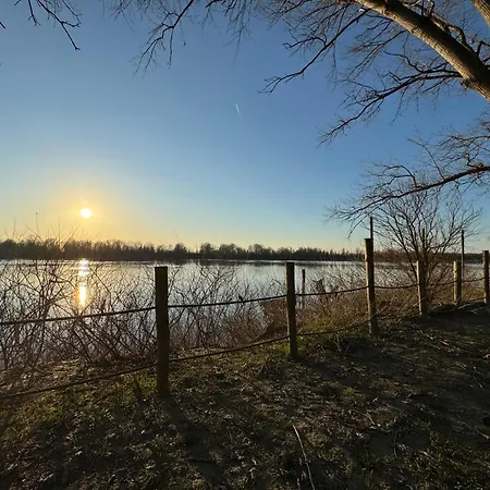 Semesterbostad Heron House