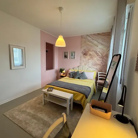 Semesterbostad Heron House Corbola