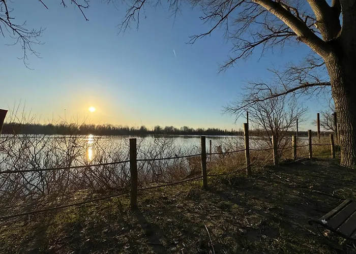 بيت للعطل Heron House