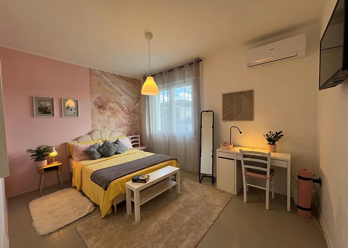 Heron House بيت للعطل Corbola